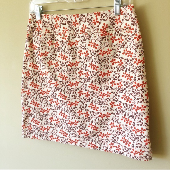 GAP Dresses & Skirts - GAP | Vintage skirt w/ happy flowers and pockets